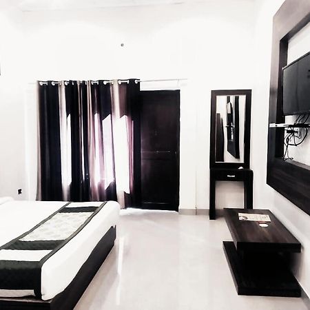 Hotel Green Park Nainital Bagian luar foto